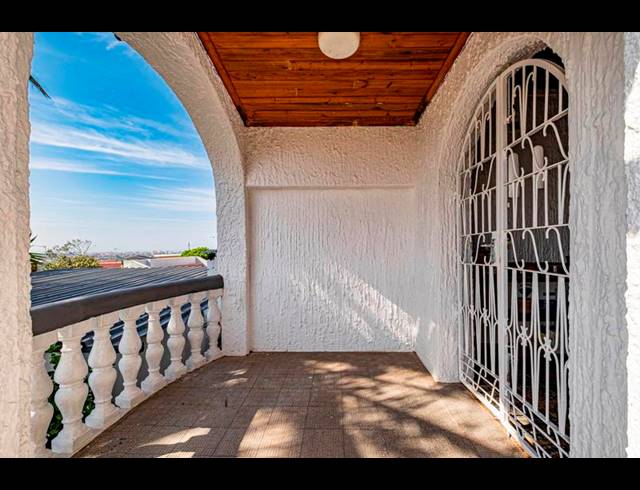 3 BEDROOM HOUSE FOR SALE IN HILLSIDE